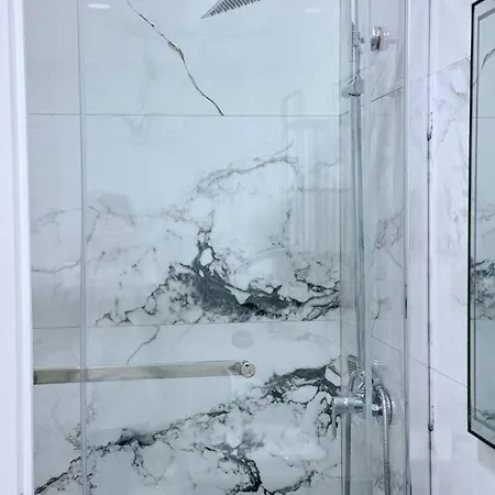 Aem 1 Bedroom #9 Διαμέρισμα *